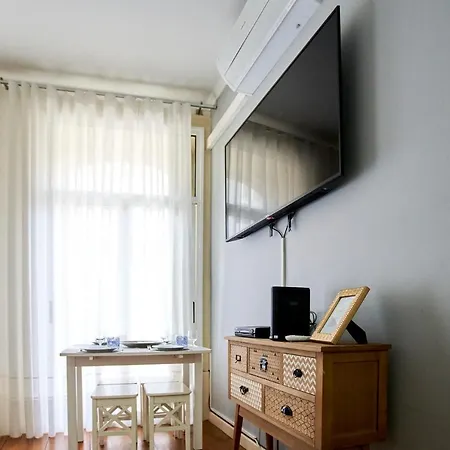 Apartment Market Place