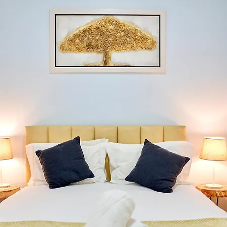 Market Place Apartment