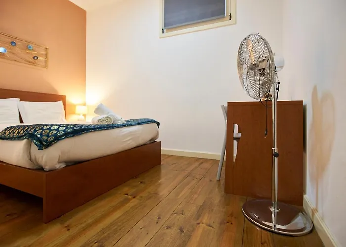 Apartment Market Place