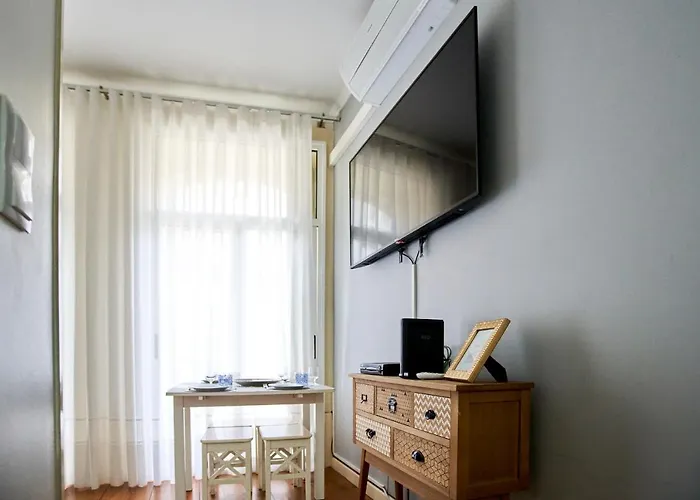 Apartment Market Place