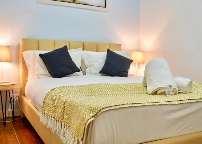 Market Place Apartment