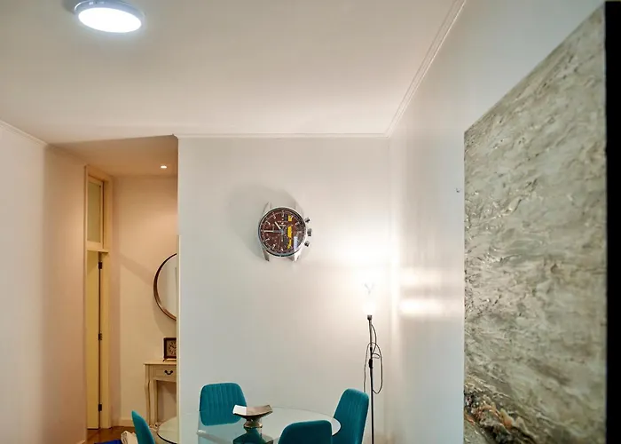 Market Place Apartment