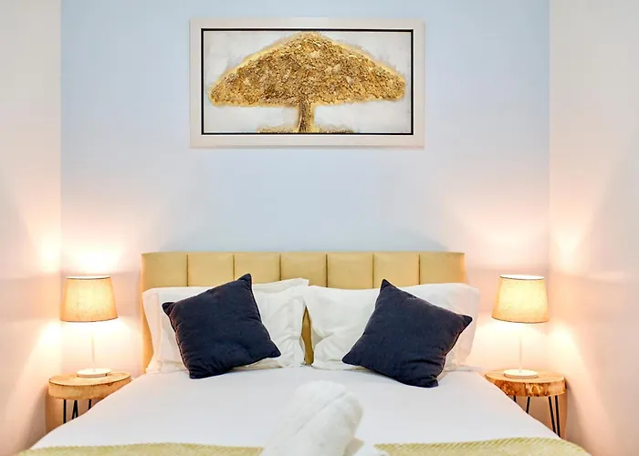 Market Place Apartment